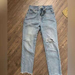 Madewell size 26 Blue Ankle Cropped Distressed Jeans